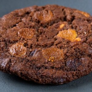 Cookie de cacau com chocolate branco
